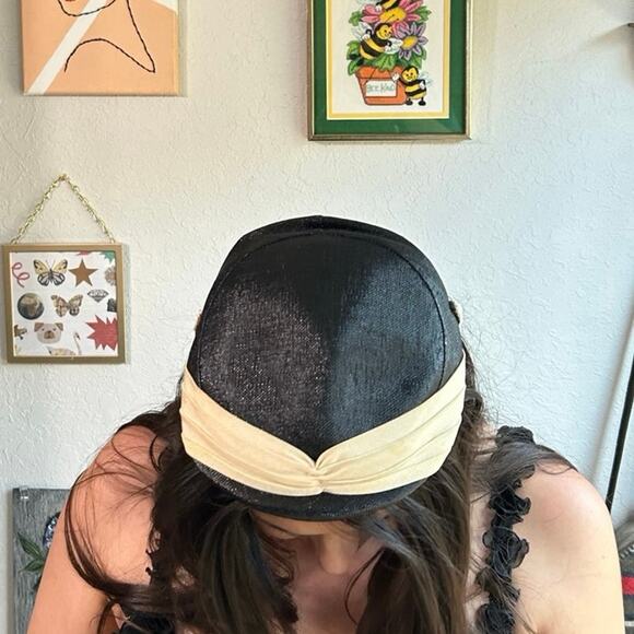Black Cream  Fascinator- Cap- Evelyn Varon- beaded detail- one missing bead - Picture 6 of 6